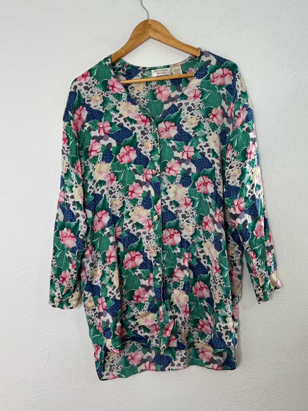 Vintage Silk Victoria's Secret Green, Pink & Blue Floral Night Gown size Medium